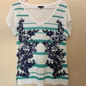 The Limited V-Neck Short Sleeve Tee